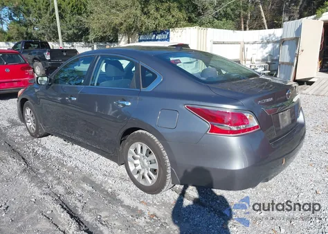 2014 Nissan Altima 2.5 S z USA, uszkodzony, nr VIN 1N4AL3APXEC269420